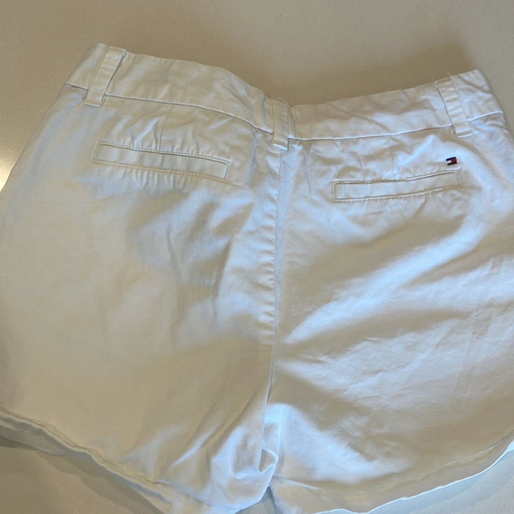 Tommy Hilfiger white summer shorts - Picture 3 of 3
